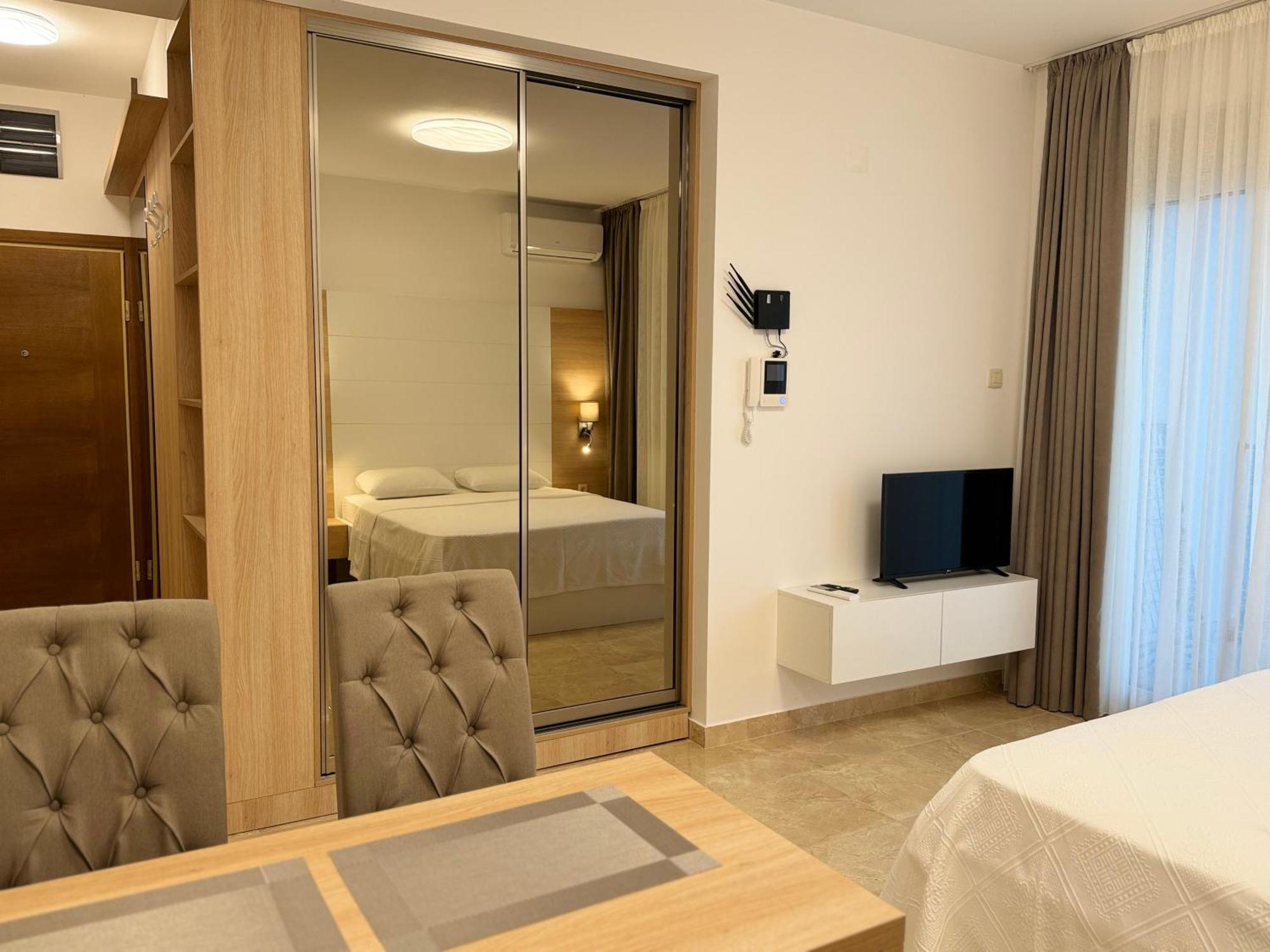 Viola Di Mare Apartment Budva